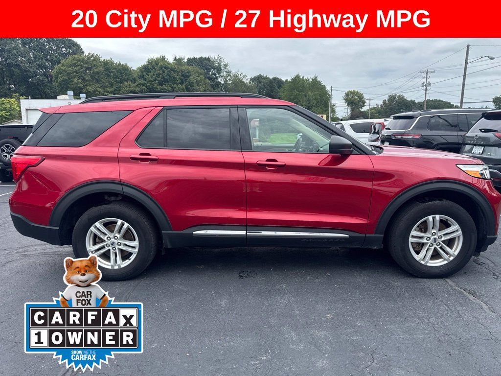 Used 2024 Ford Explorer XLT w/ Equipment Group 202A AWD/4WD image 1