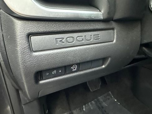 Used 2024 Nissan Rogue S AWD/4WD image 54