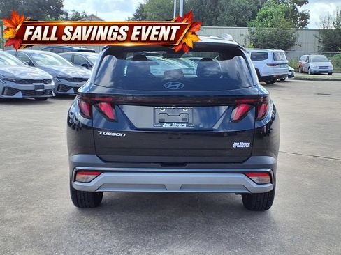 Used 2025 Hyundai Tucson SEL FWD image 8