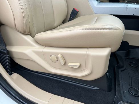 Used 2021 Ford F250 Lariat w/ Lariat Ultimate Package image 23