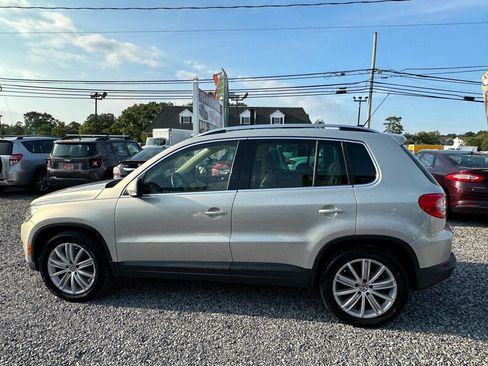 Used 2010 Volkswagen Tiguan Wolfsburg Edition image 5