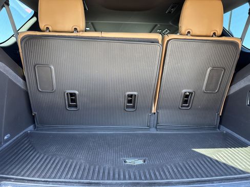 Used 2023 Cadillac Escalade Sport w/ LPO, ONYX Package AWD/4WD image 37