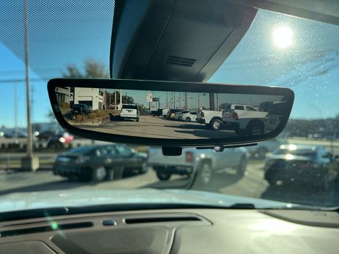 Used 2021 Chevrolet Suburban High Country w/ Premium Package image 36