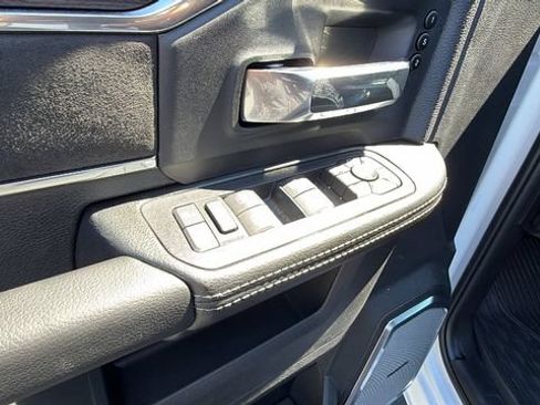 New 2026 RAM 2500 Laramie AWD/4WD image 22