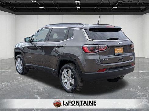 Certified 2022 Jeep Compass Latitude image 3