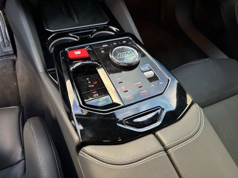 Used 2025 BMW M5 w/ Executive Package AWD/4WD image 25