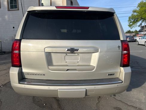 Used 2016 Chevrolet Suburban LTZ image 6