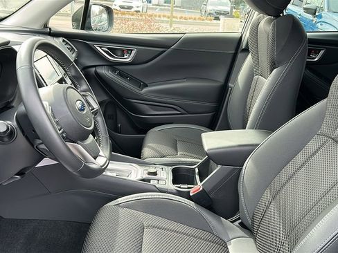 Used 2023 Subaru Forester Premium image 10