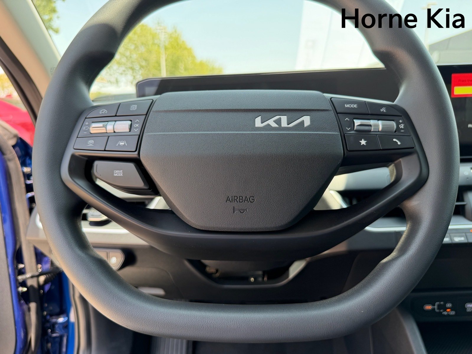 New 2026 Kia K4 FWD image 12