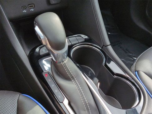 Used 2025 Buick Encore GX Sport Touring w/ Comfort Package image 11