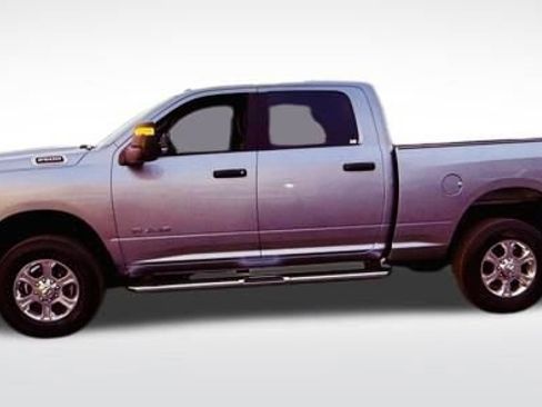 Used 2024 RAM 2500 Big Horn w/ Bed Utility Group image 3