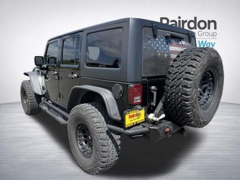 Used 2014 Jeep Wrangler Unlimited Rubicon w/ Connectivity Group AWD/4WD image 5
