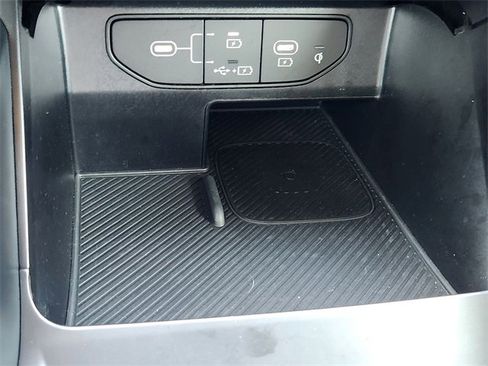 Certified 2025 Kia Sorento EX image 20