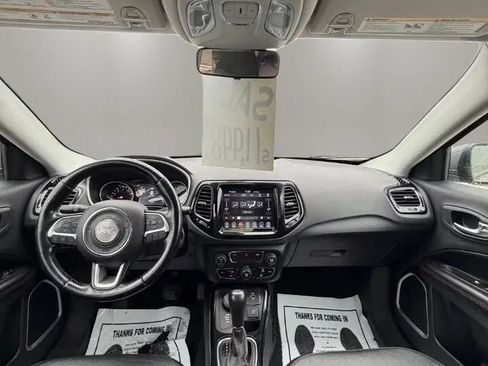 Used 2020 Jeep Compass Limited AWD/4WD image 11