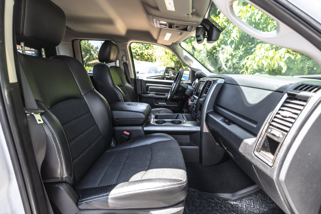 Used 2016 RAM 1500 Sport w/ Comfort Group AWD/4WD image 27