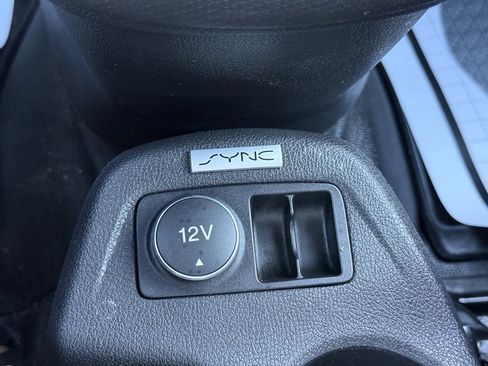 Used 2018 Ford Transit Connect XL image 19