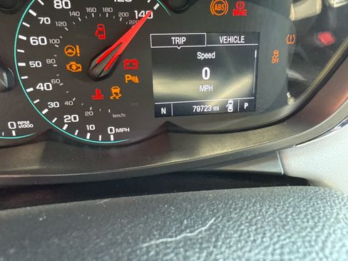 Used 2020 Chevrolet Trax LT w/ Driver Confidence Package AWD/4WD image 37