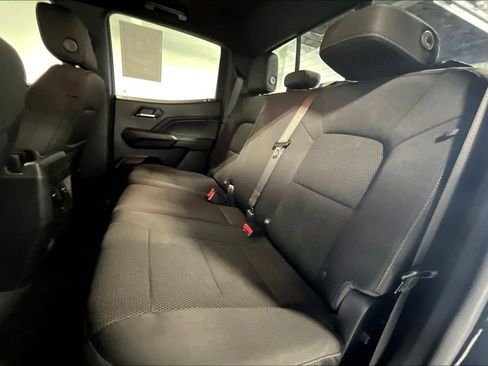 Used 2024 Chevrolet Colorado LT w/ LT Convenience Package II image 35