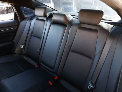 Used 2019 Honda Accord Sport image 8