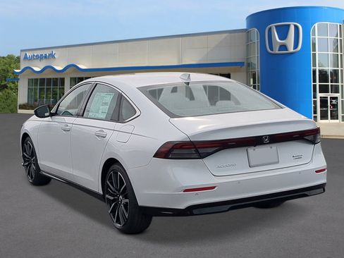 New 2026 Honda Accord Touring image 3