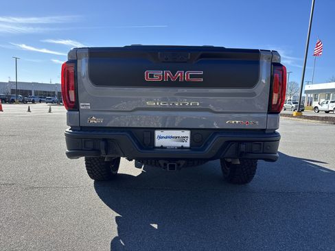 Used 2024 GMC Sierra 1500 AT4X w/ AT4X AEV Edition image 9