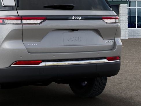 New 2025 Jeep Grand Cherokee Laredo X image 14
