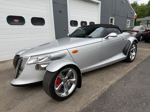 Used 2000 Plymouth Prowler RWD image 4