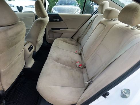 Used 2016 Honda Accord EX image 27