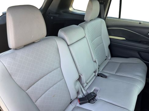 Used 2019 Honda Passport EX-L image 18