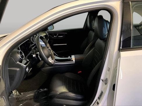 Used 2023 Mercedes-Benz C 300 4MATIC Sedan image 9