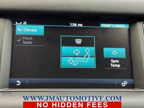 Used 2019 Land Rover Discovery Sport HSE Luxury image 27