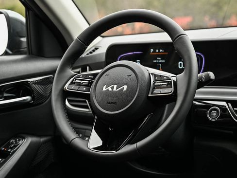 New 2026 Kia Seltos S image 14