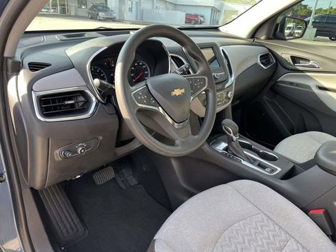Used 2024 Chevrolet Equinox LS w/ Driver Confidence II Package FWD image 14