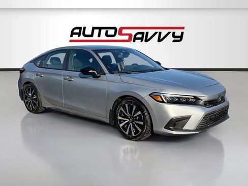 Used 2023 Honda Civic Sport image 1