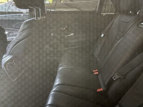 Used 2019 Mercedes-Benz S 560 Sedan image 12