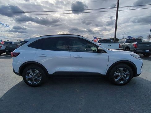 New 2026 Ford Escape ST-Line w/ Tech Pack #1 image 3