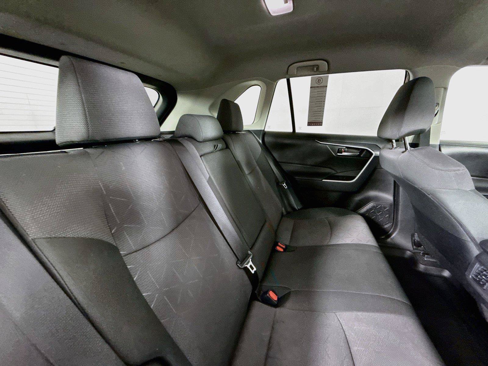 Certified 2025 Toyota RAV4 XLE AWD/4WD image 40