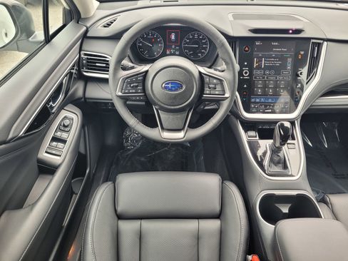 Used 2024 Subaru Outback Touring w/ Popular Package #2 image 15