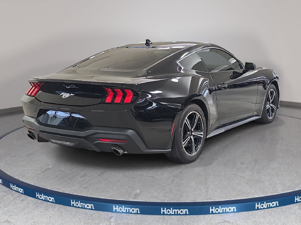 Used 2024 Ford Mustang Coupe RWD image 7