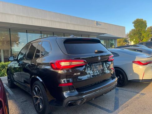 Used 2021 BMW X5 xDrive40i w/ M Sport Package AWD/4WD image 4