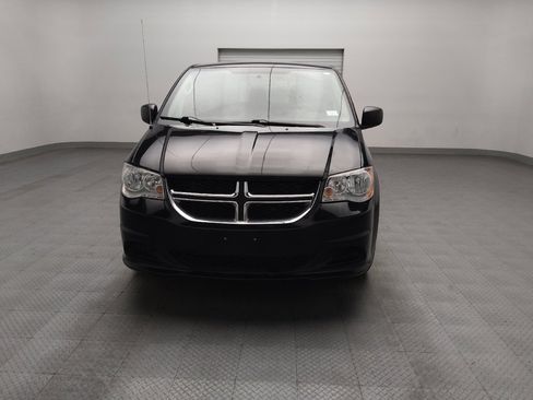 Used 2018 Dodge Grand Caravan SE w/ UConnect Hands-Free Group FWD image 15