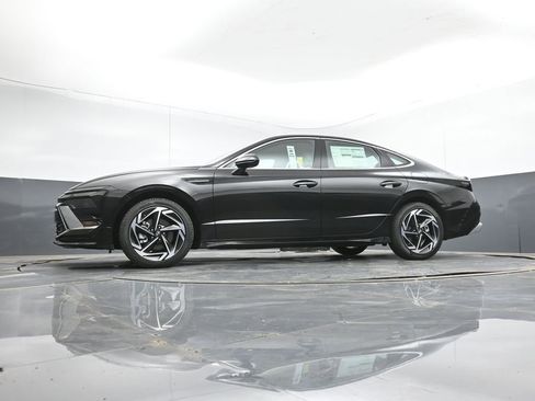 New 2026 Hyundai Sonata SEL FWD image 10