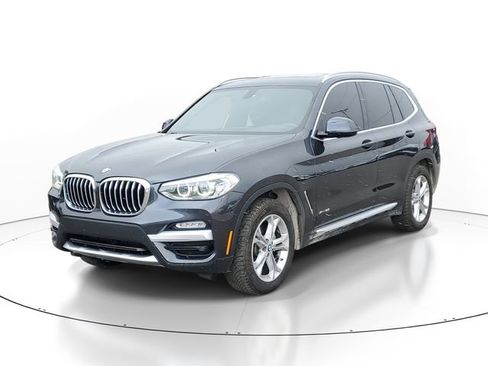 Used 2018 BMW X3 xDrive30i image 2