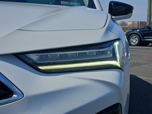 Used 2022 Acura TLX w/Technology Package image 9