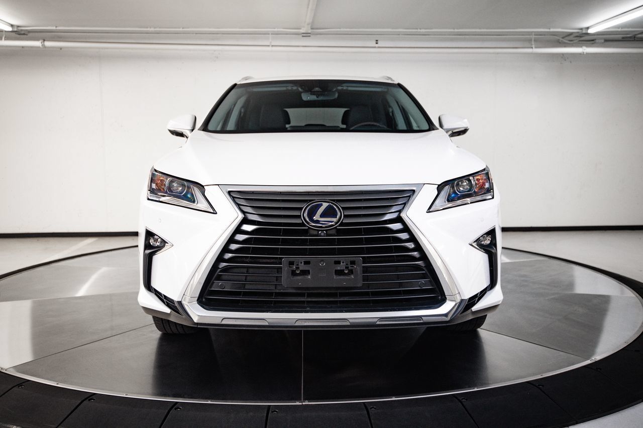 Used 2019 Lexus RX 450h AWD image 10