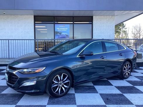 Used 2020 Chevrolet Malibu RS w/ LPO, Convenience Package 1 image 2