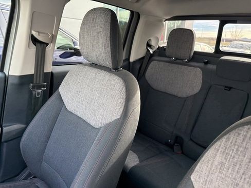 Used 2022 Ford Maverick XLT image 10