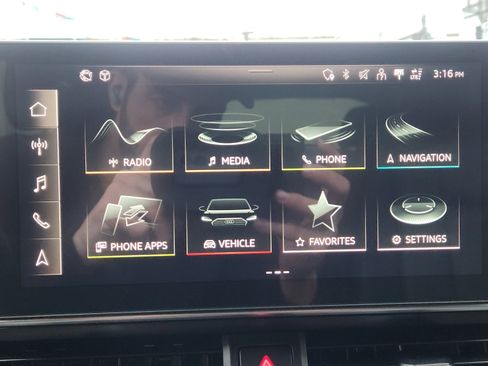 Used 2022 Audi A5 2.0T Premium w/ Convenience Package image 23