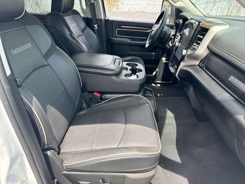 Used 2024 RAM 2500 Laramie AWD/4WD image 24