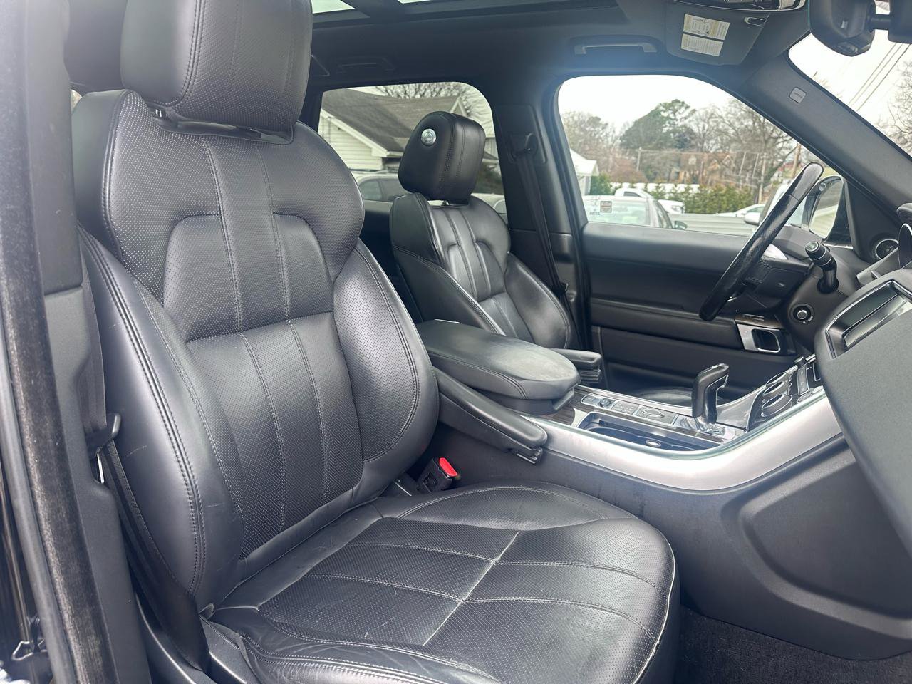 Used 2017 Land Rover Range Rover Sport HSE AWD/4WD image 21